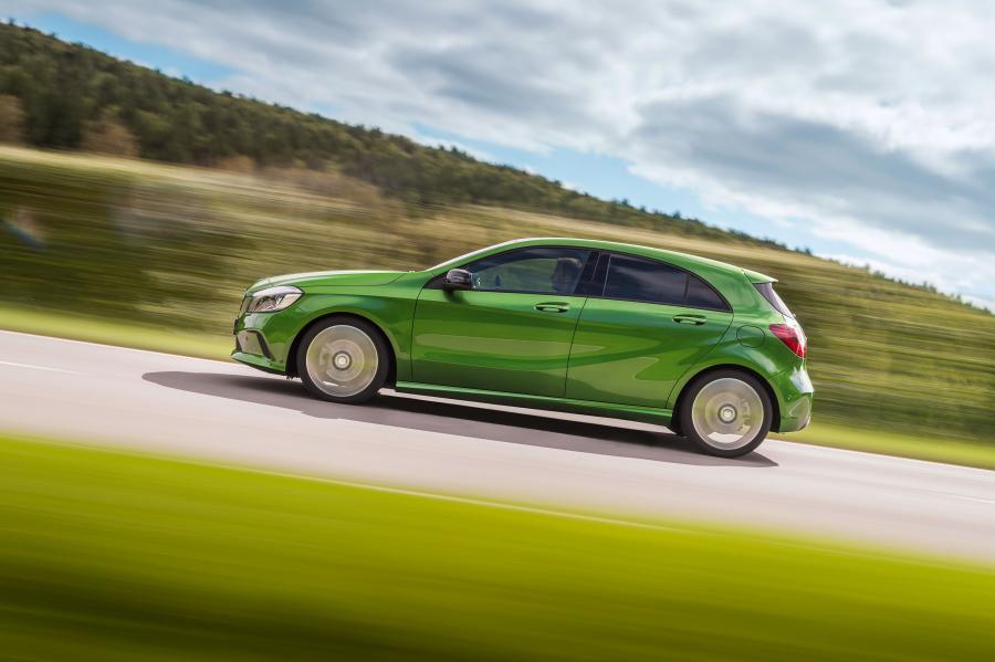  Mercedes-Benz A220 d 4Matic Style 2015 года  (фото 17 из 18)